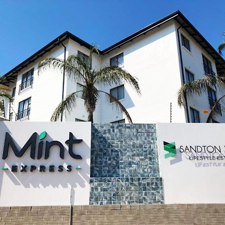 MINT Express Sandton View Johannesburg Exterior foto