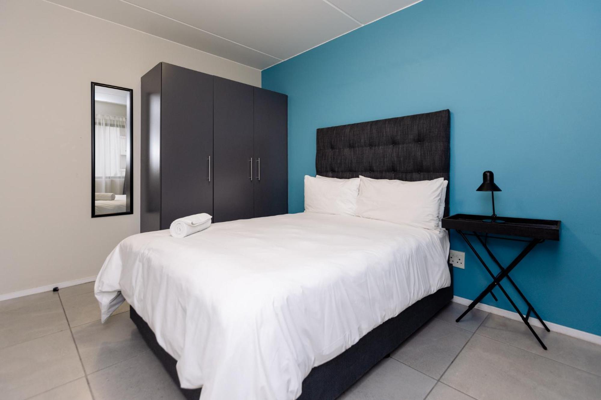 MINT Express Sandton View Johannesburg Exterior foto