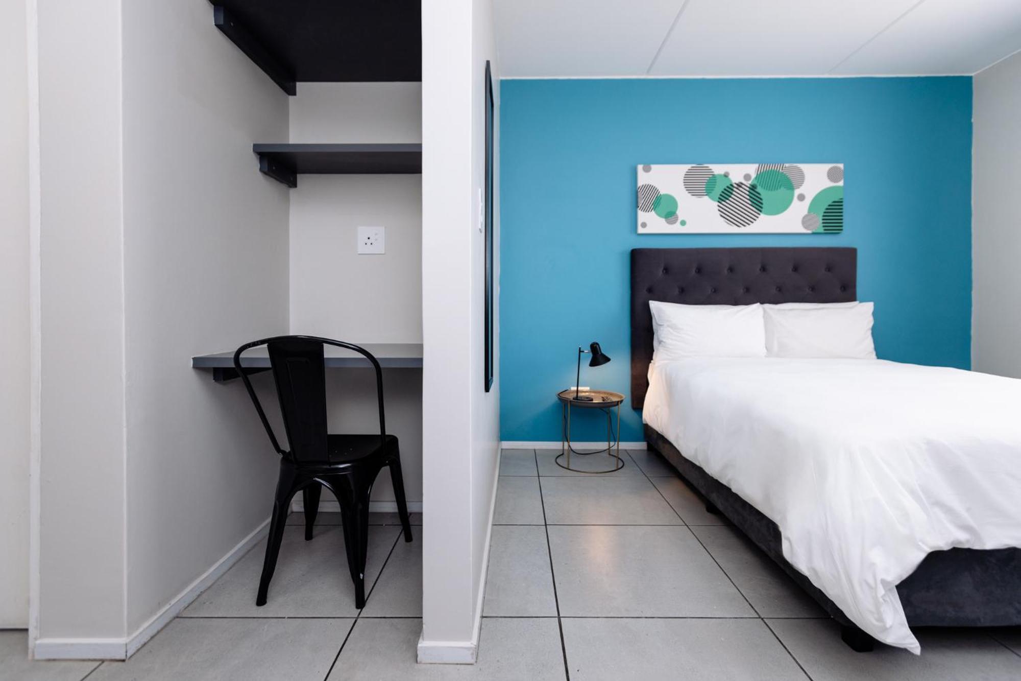 MINT Express Sandton View Johannesburg Exterior foto